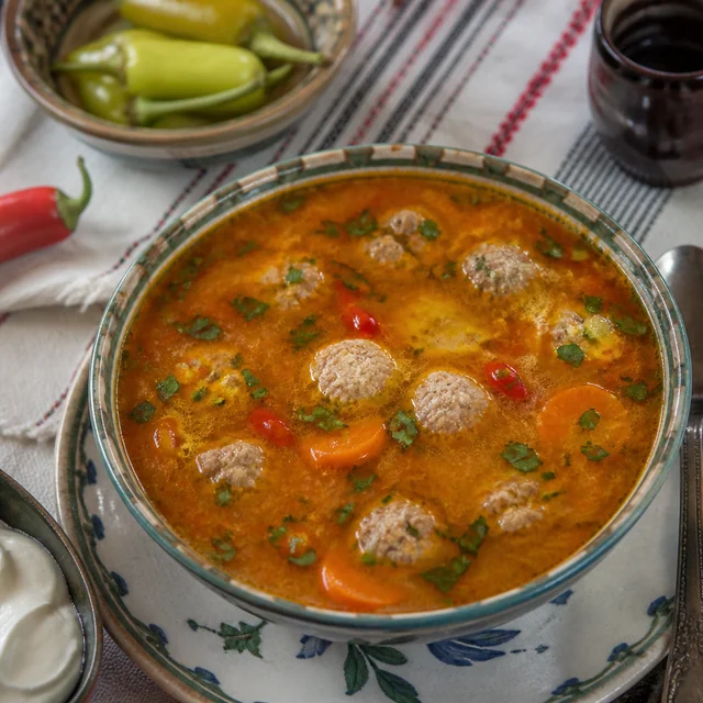 Ciorbă de Perișoare