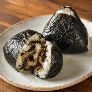 紅茶葉の佃煮おにぎり
